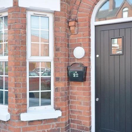Queens Quarter Townhouse 1 Белфаст Экстерьер фото