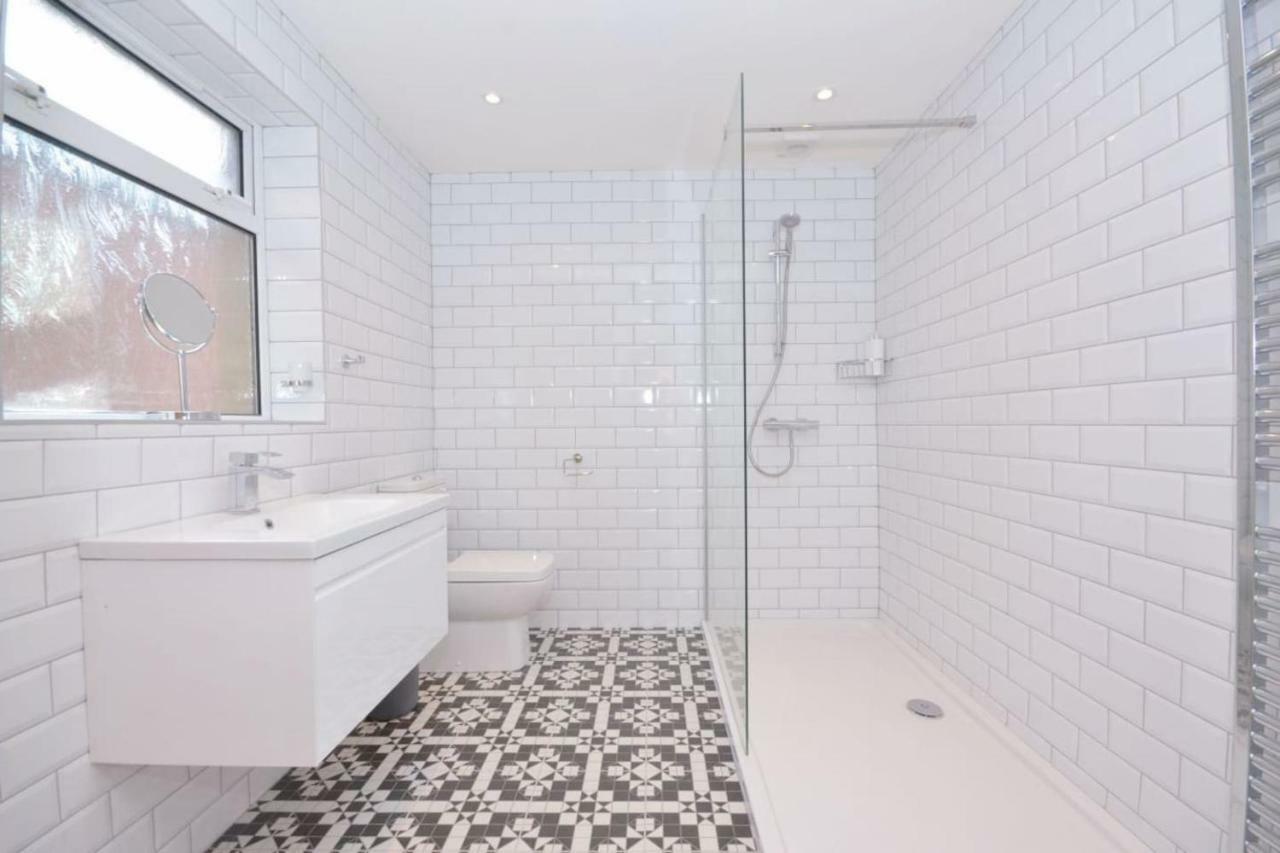 Queens Quarter Townhouse 1 Белфаст Экстерьер фото